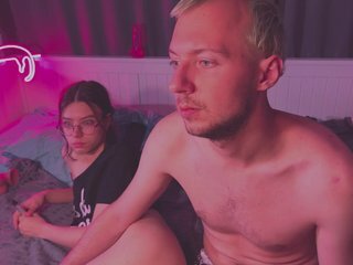 Erotski video chat Z0mb1el0ll1