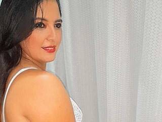 Erotski video chat ZahiraChannel