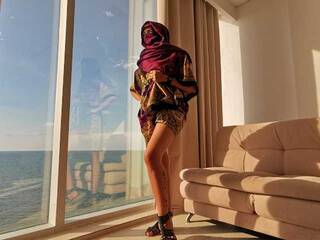 Erotski video chat Zahra-Mohamed