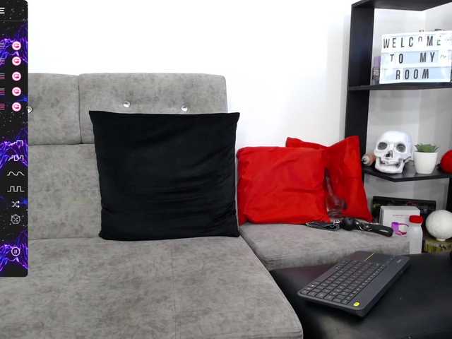 Emitiranje snimki zaslona ZoeyRogers