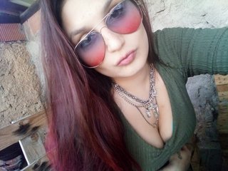 Erotski video chat Zuzanahaluzincova